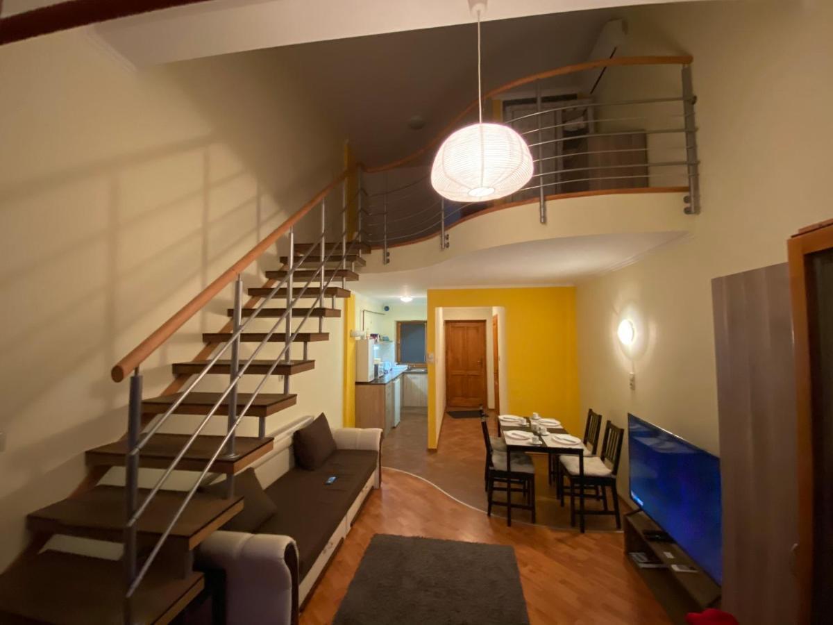 Mimi Apartman Apartment Gyula Ngoại thất bức ảnh